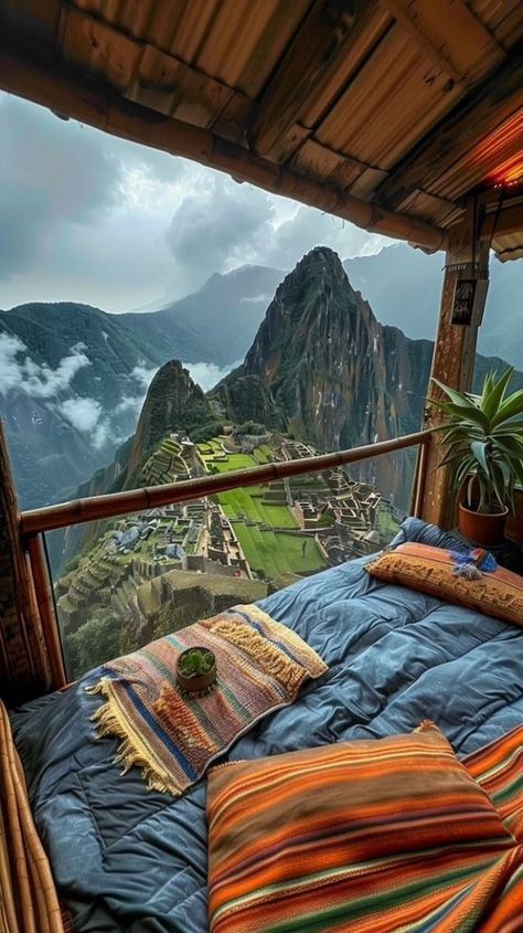 Creative Uses for Photo Ledges
